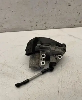 Audi A5 8T 8F Intake manifold valve actuator/motor 059129086L A2C53289031 1019809S06