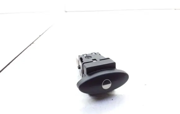 Citroen C5 Switch for retractable tow bar 96409529XT
