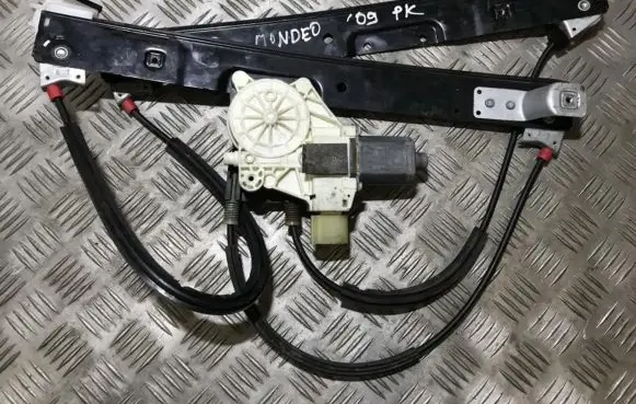 Ford Mondeo MK IV Sliding door window regulator with motor