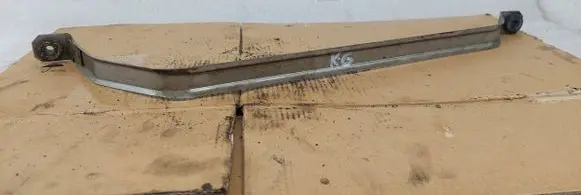 BMW 6 F12 F13 Fuel tank mounting bracket 7053972