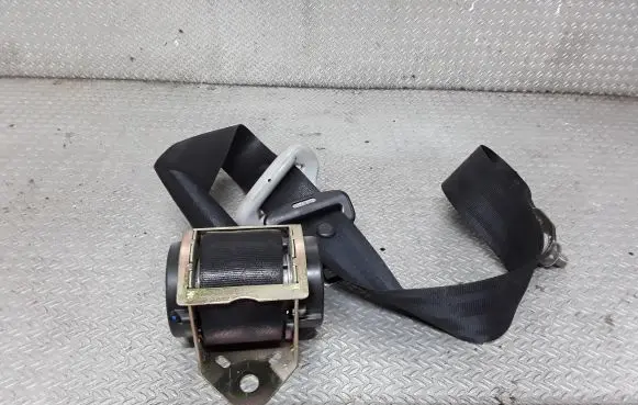 Mazda 3 I Front seatbelt 603157300A