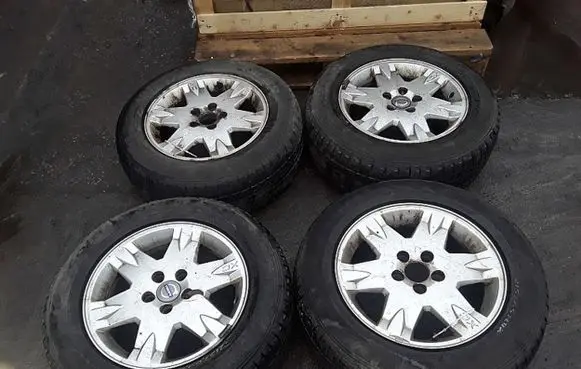 Volvo XC70 R16 alloy rim 
