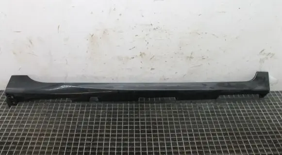 Mazda 3 II Sill BBN551P41