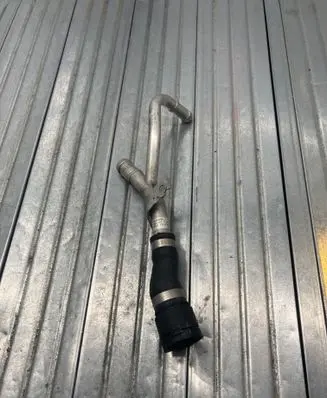 BMW 7 F01 F02 F03 F04 Coolant pipe/hose S2100398