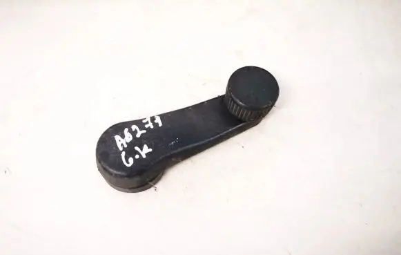 Volkswagen Golf III Front door window winding handle 1h0837581c