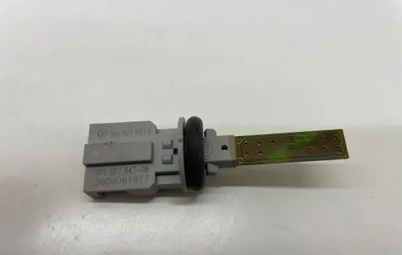 Volkswagen Jetta V Interior temperature sensor 1K0907543E