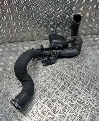 Intercooler hose/pipe