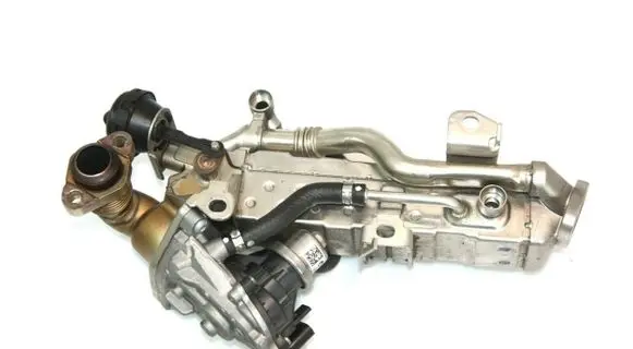 BMW 1 F20 F21 EGR valve 11718513132 8513132