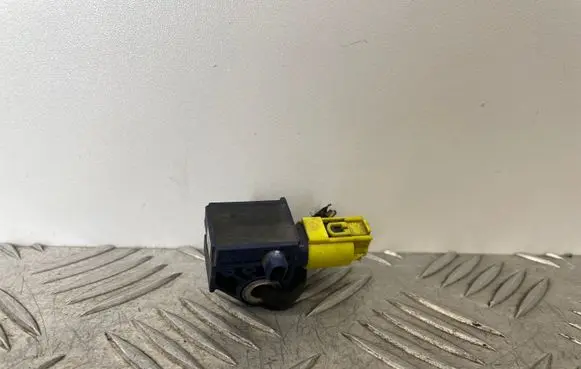 Mercedes-Benz E W212 Airbag deployment crash/impact sensor A2128204926