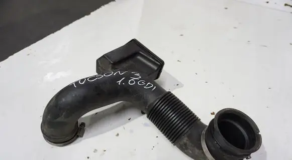 Hyundai Tucson TL Air intake hose/pipe PRZEWDRURA
