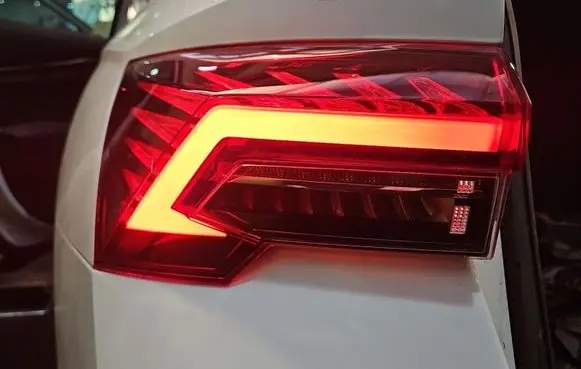 Skoda Octavia Mk4 Rear/tail lights 5E3945207B IMPRK1536423
