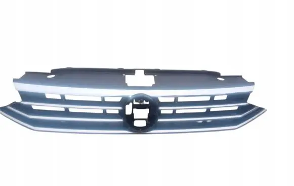 Volkswagen PASSAT B8 Front bumper upper radiator grill 3G0853651DE