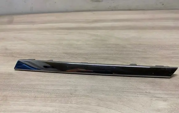 Mercedes-Benz B W245 Front bumper splitter molding A1698882985