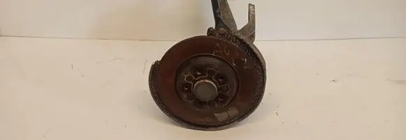 Rear wheel hub spindle/knuckle