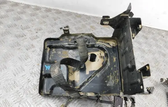 Lancia Ypsilon Battery tray 