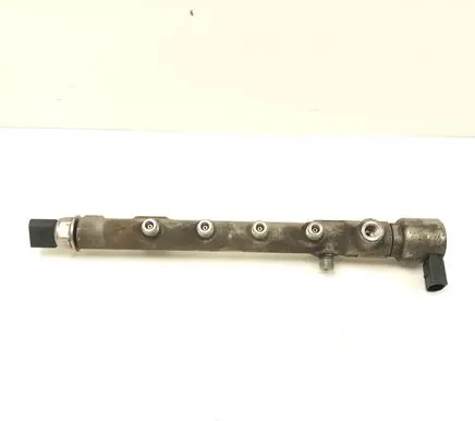Mercedes-Benz Sprinter W906 Fuel main line pipe A6510700700 R9144Z240A 85PP2202