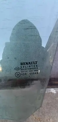 Renault Scenic I Front door window glass four-door 1212123