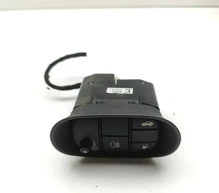 Jaguar XK - XKR A set of switches BW8311654C