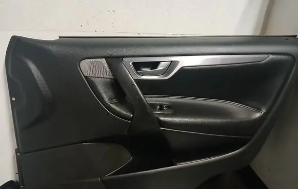Volvo S60 Front door card panel trim 39981199
