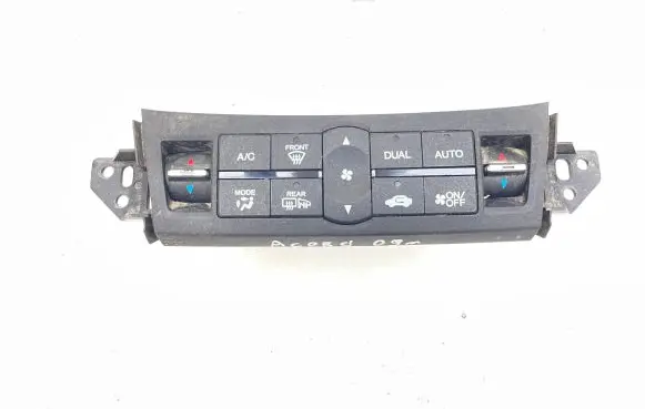 Honda Accord Climate control unit D08Y4