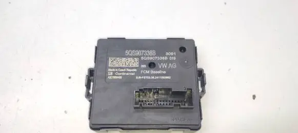 Skoda Octavia Mk4 Central body control module 5QS907338B
