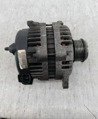 Opel Astra H Generator/alternator 6059428400219