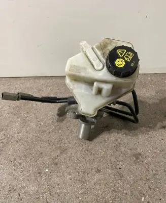 Volvo V50 Master brake cylinder 03350885571