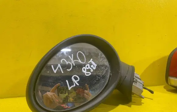 Mini One - Cooper Clubman R55 Manual wing mirror 