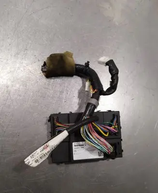 Nissan X-Trail T31 Comfort/convenience module 284bjd01b 5wk46484