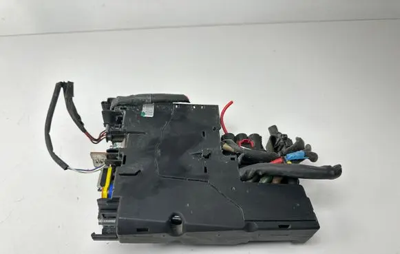 Mercedes-Benz C W204 Positive wiring loom A2075400740