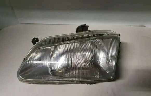 Renault Megane I Headlight/headlamp