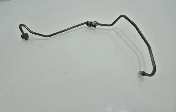Jeep Grand Cherokee Fuel injector supply line/pipe 
