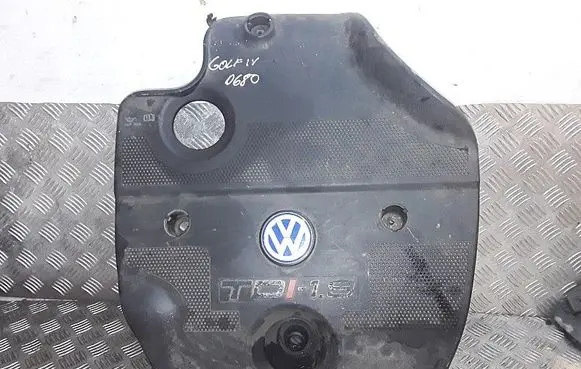 Volkswagen Golf IV Engine cover (trim) 038103925
