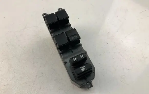 Toyota Auris 150 Electric window control switch 192835