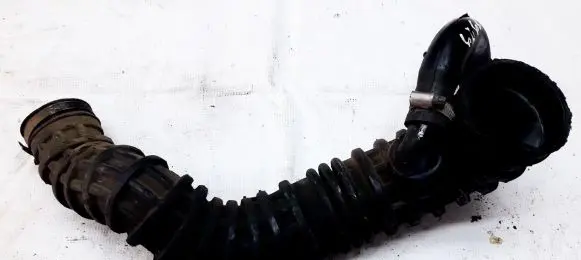 Opel Omega B1 Air intake hose/pipe 