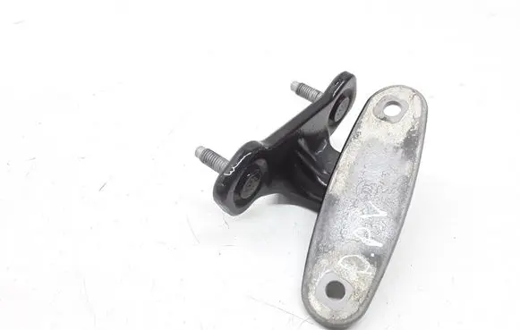 Mercedes-Benz C W204 Front door upper hinge