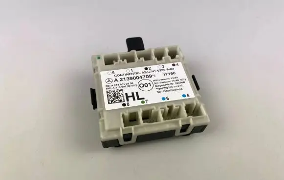 Mercedes-Benz E W213 Door control unit/module A2139004709