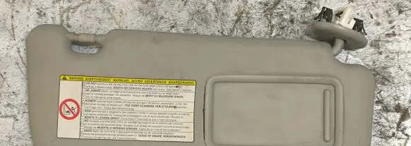 Toyota Auris 150 Sun visor