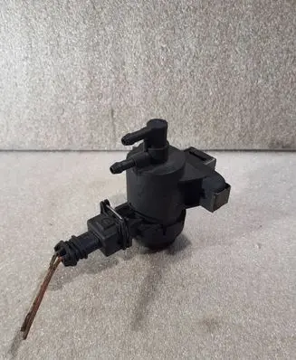 Opel Vivaro Turbo solenoid valve 7700113071