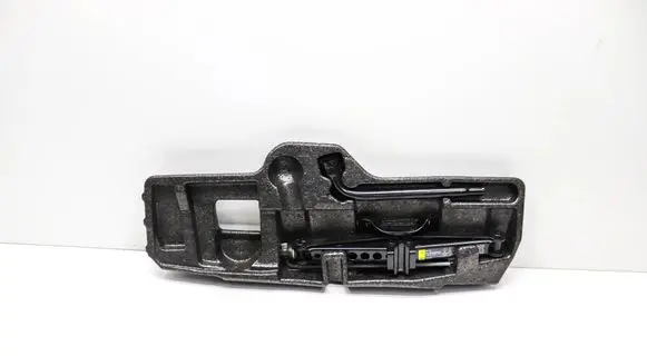 Volvo S60 Tool set 31202395