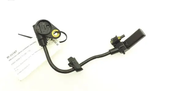 BMW X5M E70 Crankshaft position sensor 7582842