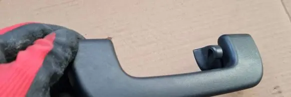 Rear interior roof grab handle