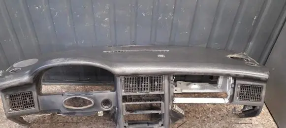 Audi 80 90 S2 B4 Dashboard