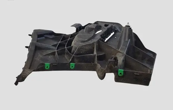 Volvo V40 Cross country Rear bumper mounting bracket 31395104