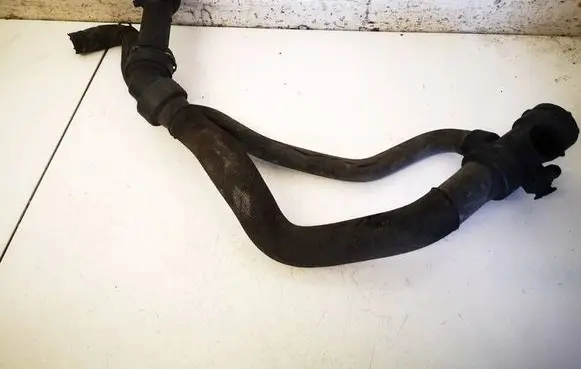 Audi A4 S4 B7 8E 8H Engine coolant pipe/hose 8E0121055N