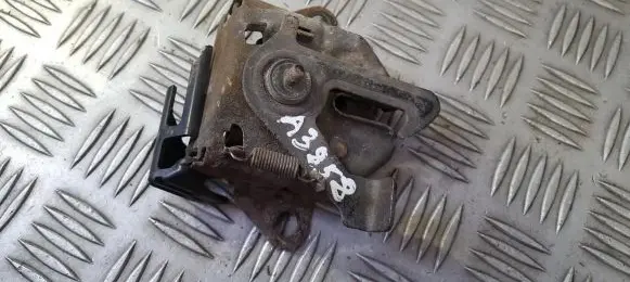 Mazda 323 F Engine bonnet/hood lock/catch