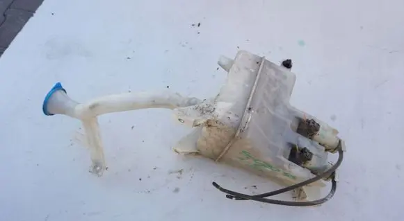 Suzuki SX4 S-Cross Windshield washer fluid reservoir/tank ZBIORNICZEK