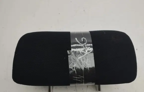 Lexus IS 220D-250-350 Rear seat headrest 