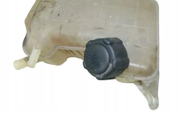 Renault Scenic II - Grand scenic II Coolant expansion tank/reservoir 8200262036