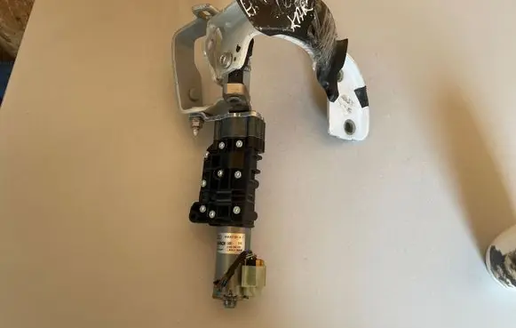 Audi A4 S4 B9 Tailgate hydraulic set 8W9827851A